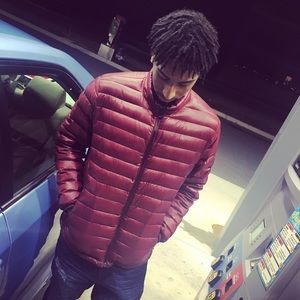 Meet your Posher, Hakim